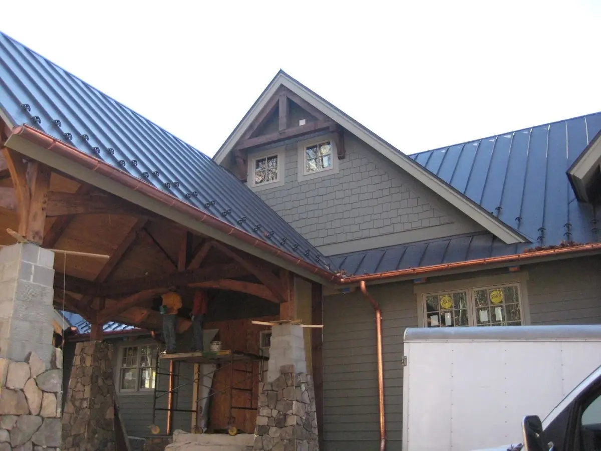 Craftsman Roofing team delivering quality roofing work in Steinsville